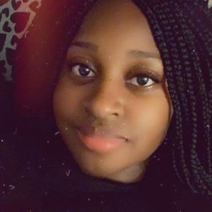 Meet your Posher, Quinesha